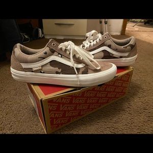 Men’s vans size 8.5